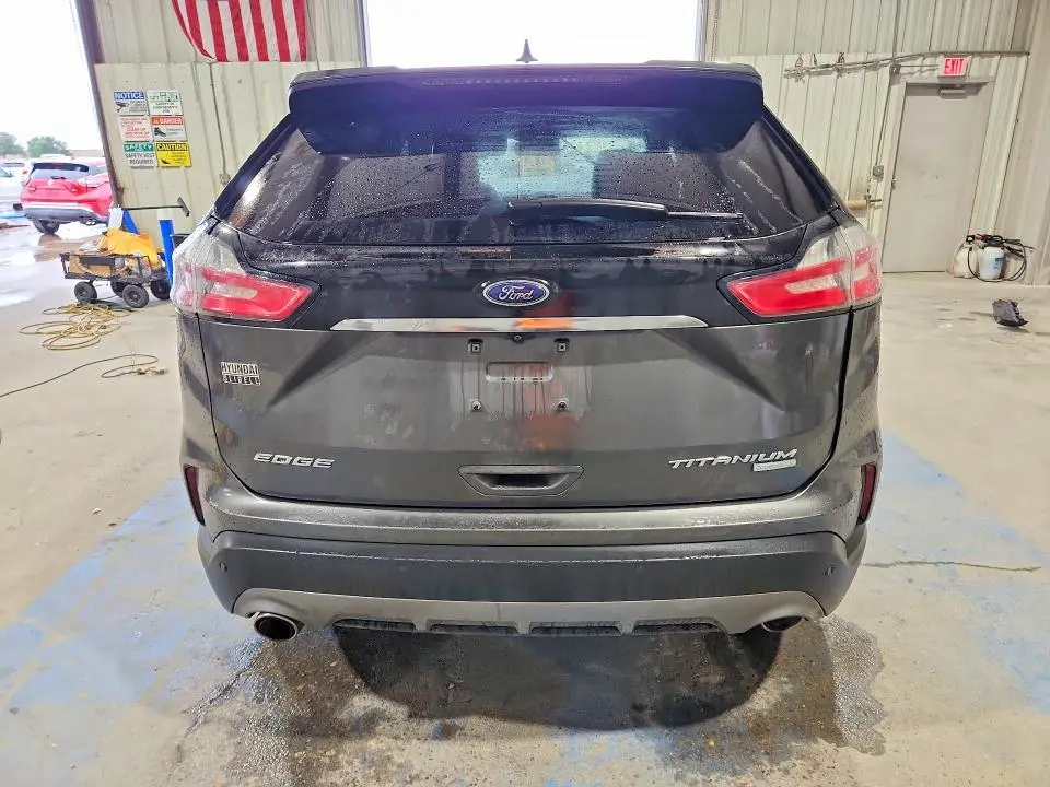 2020 FORD EDGE TITANIUM  