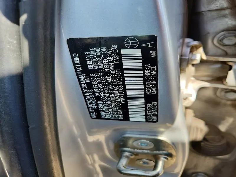 2017 TOYOTA YARIS 5-DOOR L FLEET  