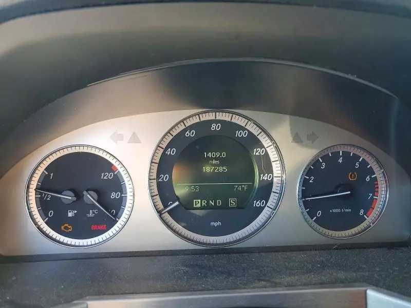 2010 MERCEDES-BENZ GLK 350  