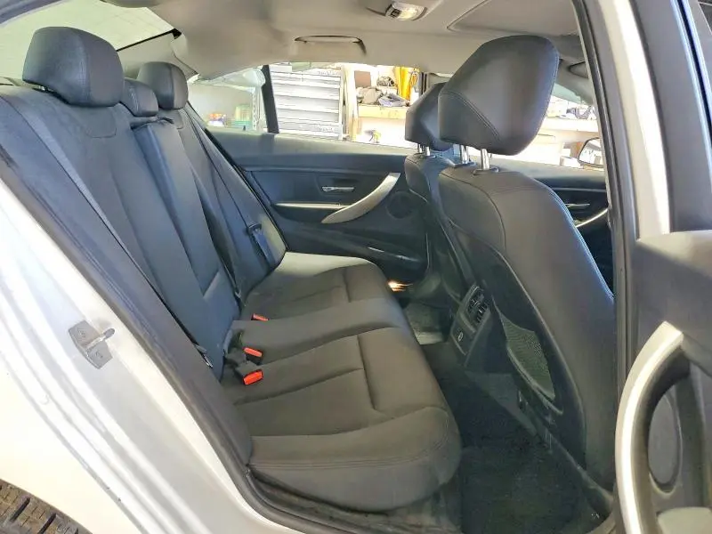 2018 BMW 320 XI  