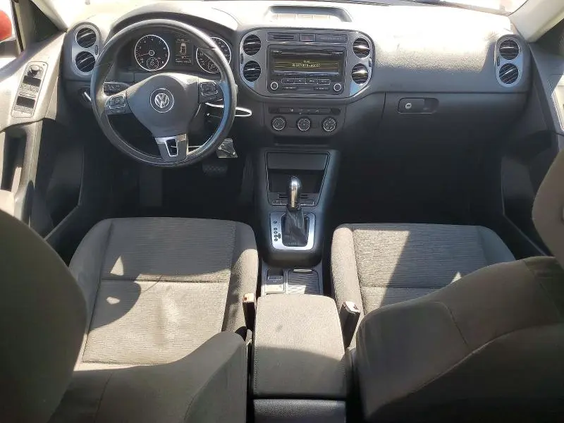 2013 VOLKSWAGEN TIGUAN S  