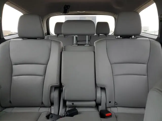 2021 HONDA PILOT SE  