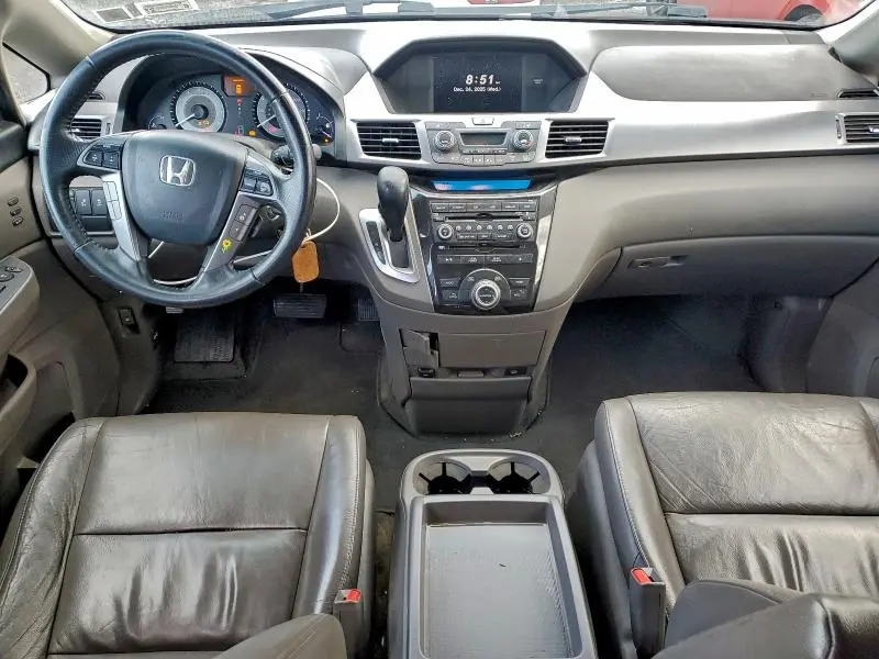 2011 HONDA ODYSSEY TOURING  
