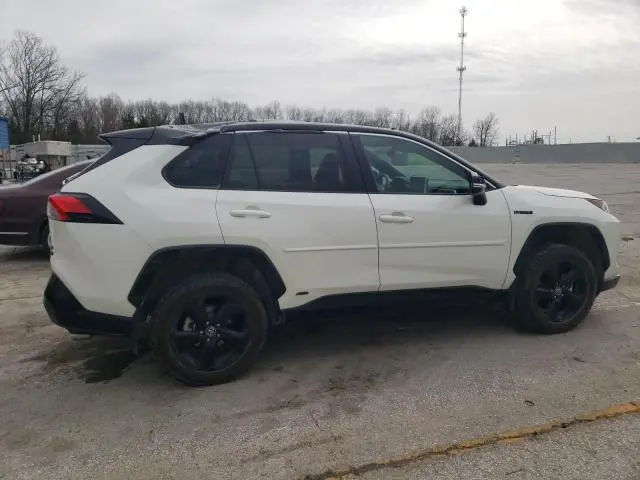 2020 TOYOTA RAV4 XSE