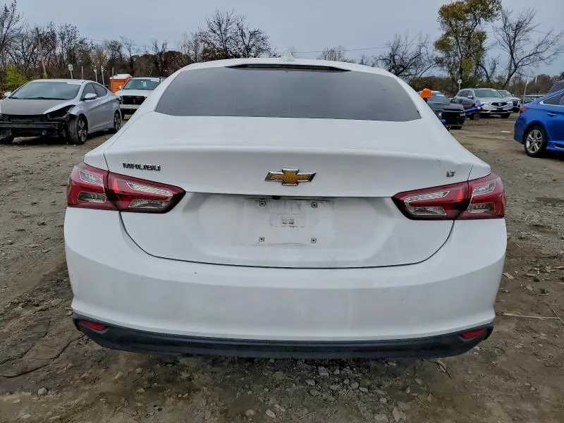 2021 CHEVROLET MALIBU LT  
