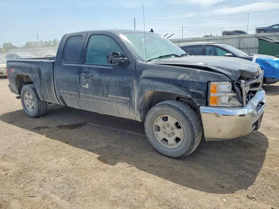 2013 CHEVROLET SILVERADO K1500 LT  