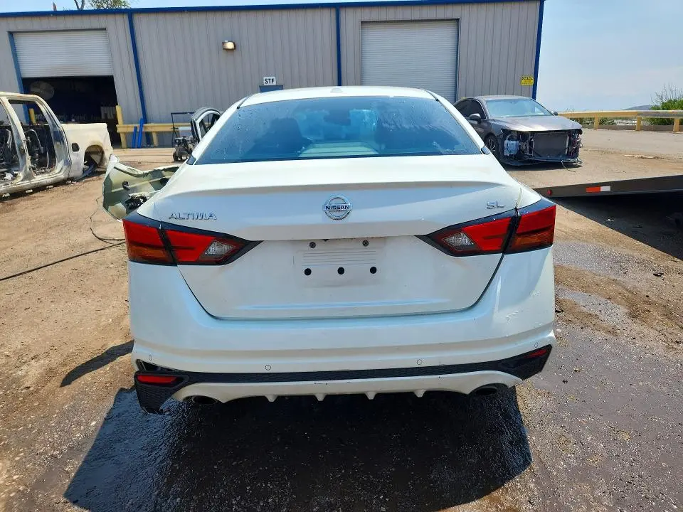 2019 NISSAN ALTIMA SL  