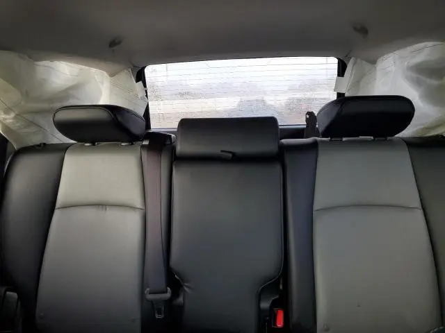 2023 TOYOTA 4RUNNER SE  