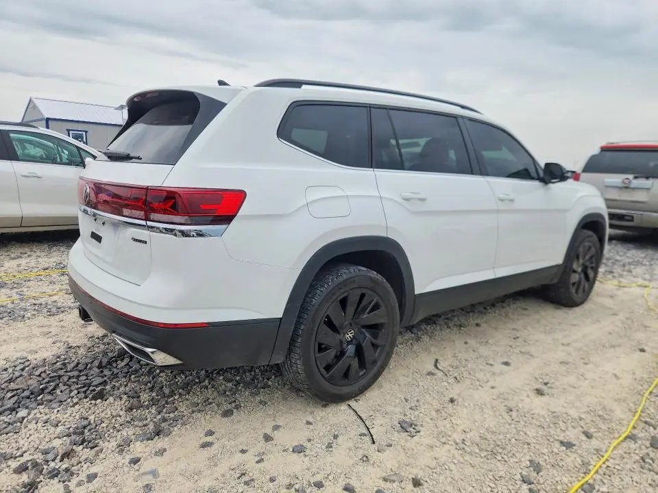 2024 VOLKSWAGEN ATLAS SE  