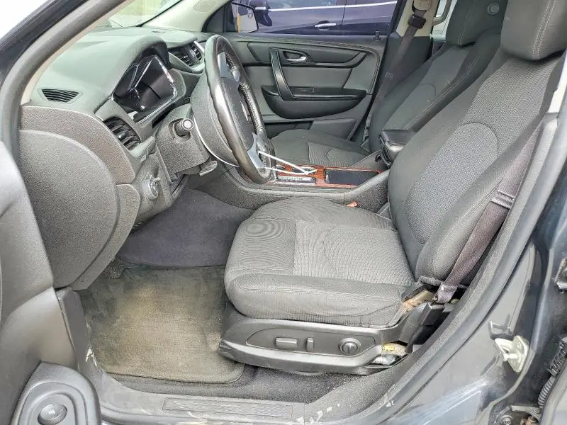 2014 CHEVROLET TRAVERSE LT  