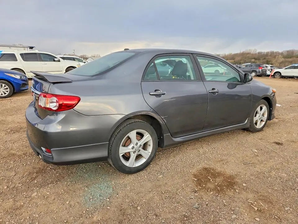 2011 TOYOTA COROLLA S  