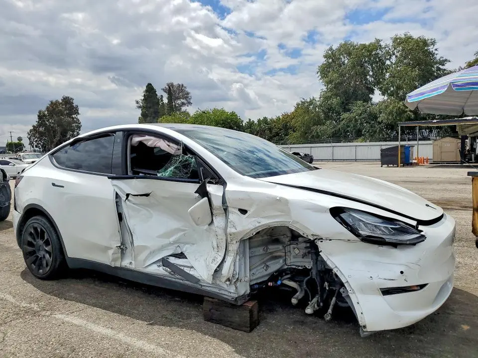 2022 TESLA MODEL Y   
