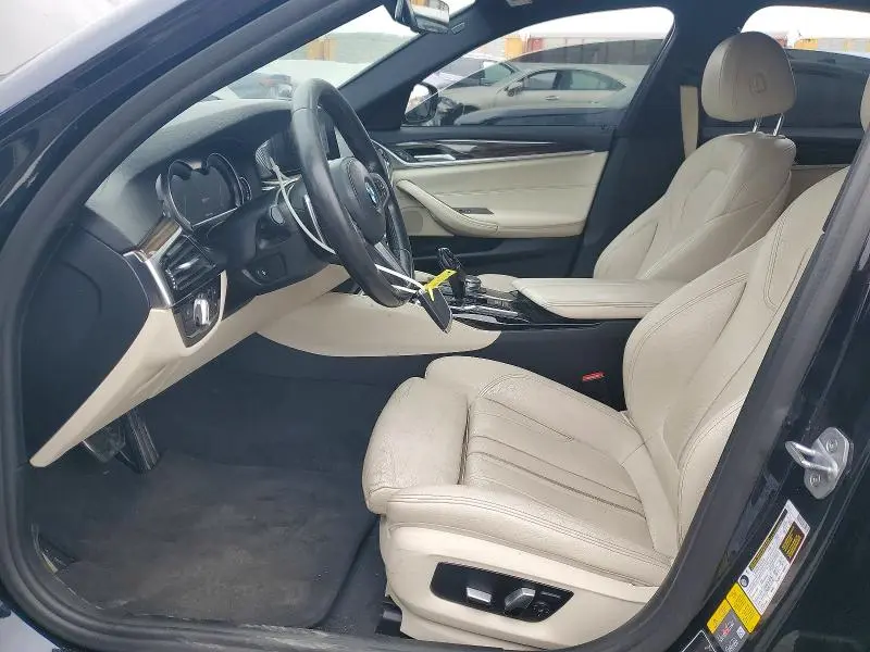 2018 BMW 530E   