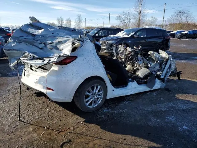 2018 MAZDA 3 TOURING  