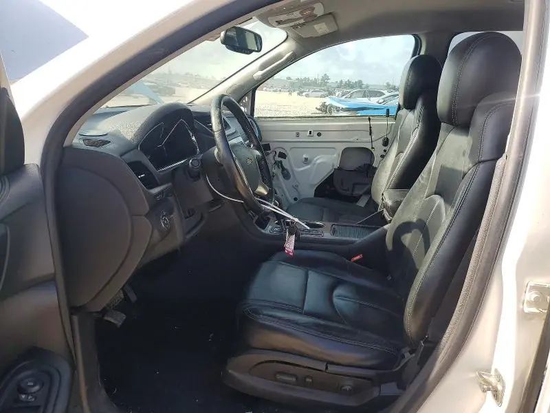 2014 CHEVROLET TRAVERSE LT  