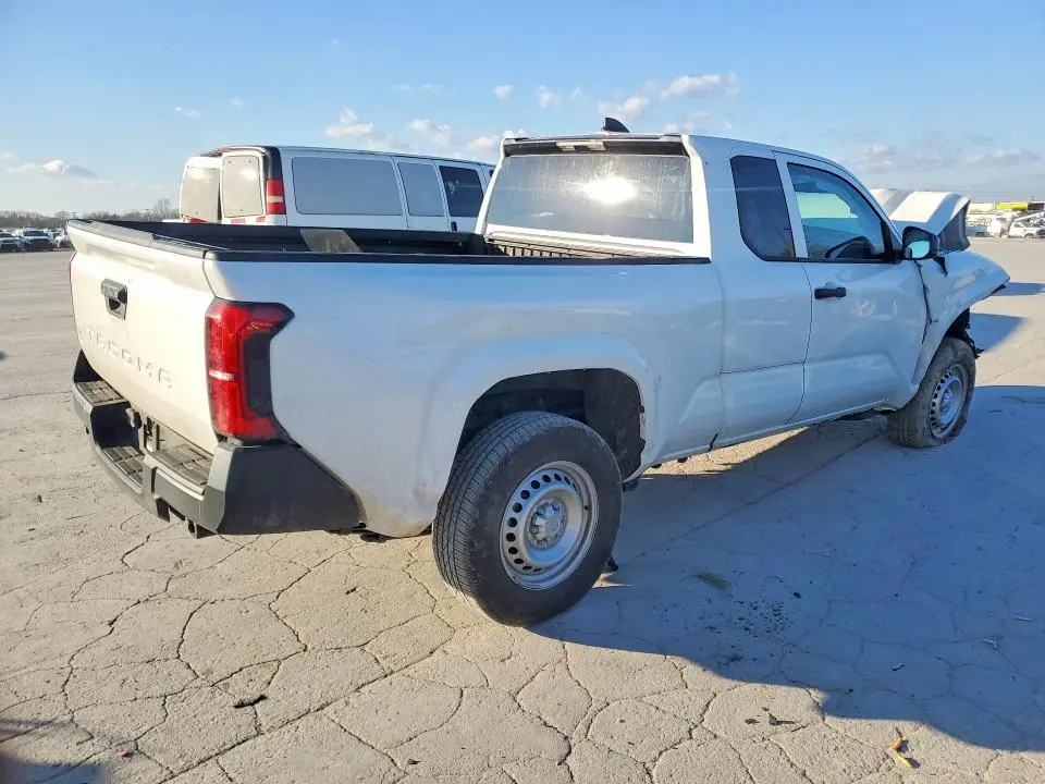 2024 TOYOTA TACOMA XTRACAB  