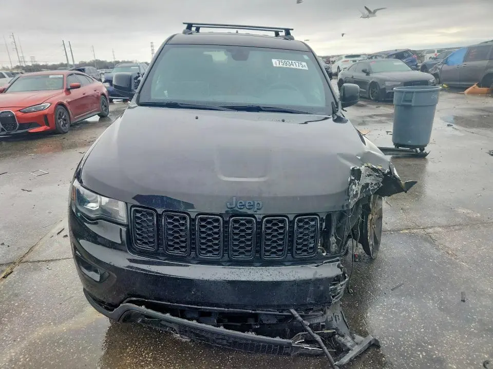 2019 JEEP GRAND CHEROKEE LAREDO  