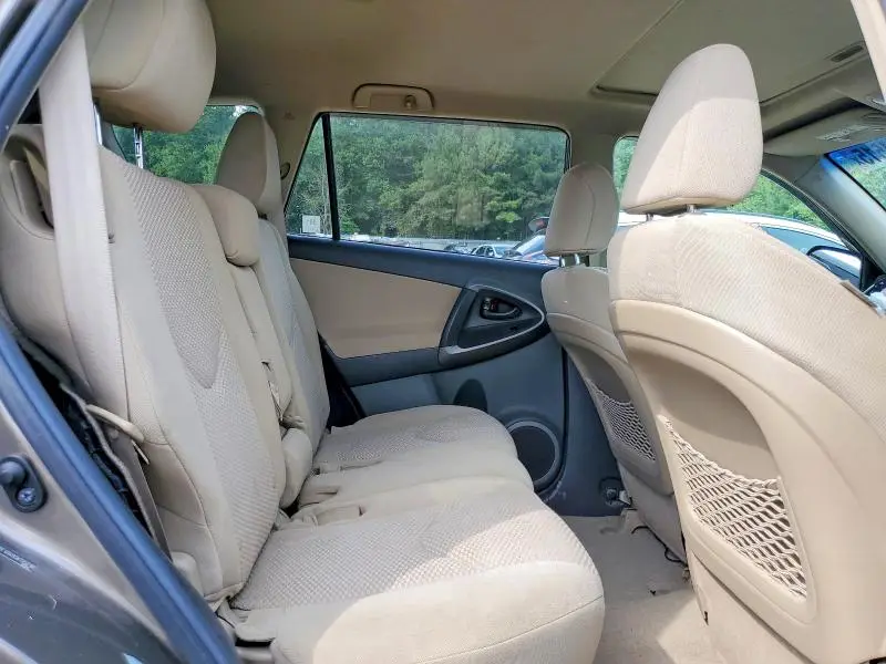 2012 TOYOTA RAV4 BASE  