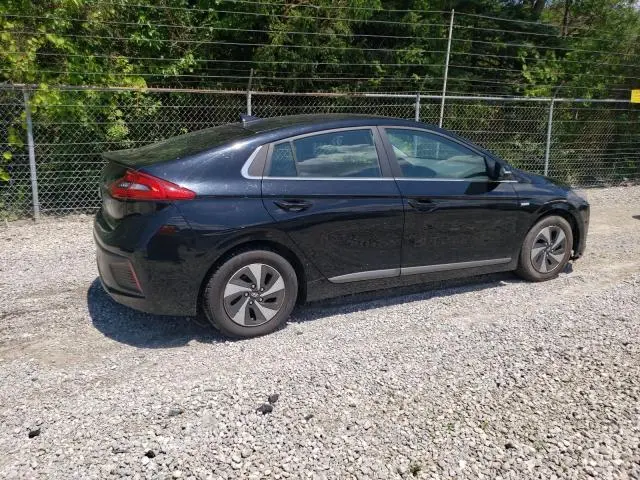 2017 HYUNDAI IONIQ SEL  