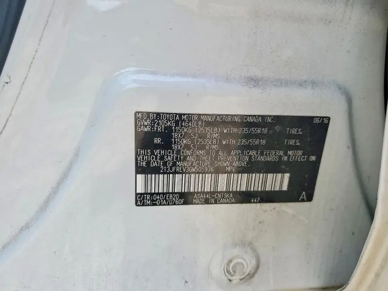 2016 TOYOTA RAV4 SE  