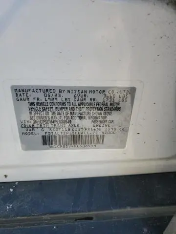 2023 NISSAN KICKS SR  