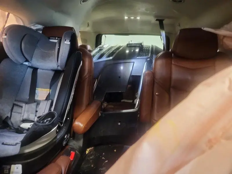 2017 CADILLAC ESCALADE ESV PREMIUM LUXURY  
