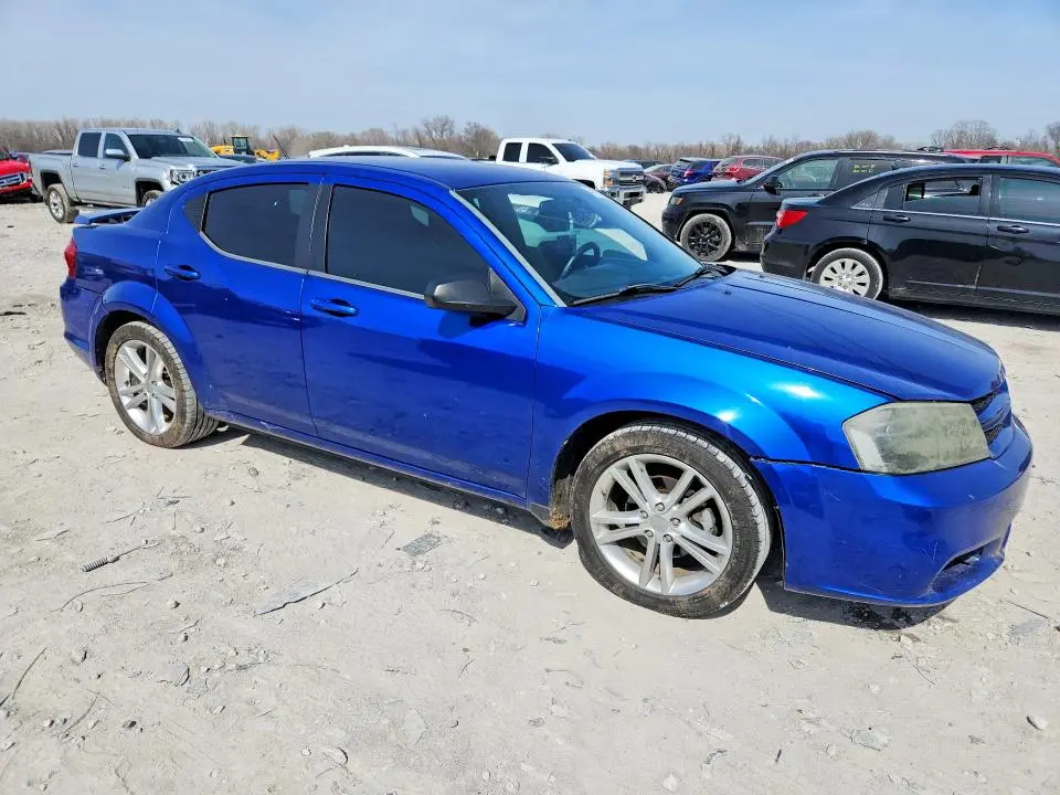 2013 DODGE AVENGER SE  