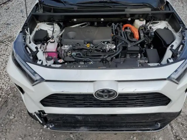 2025 TOYOTA RAV4 XSE  