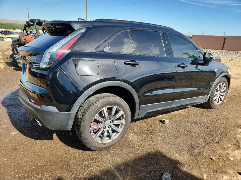2021 CADILLAC XT4 SPORT  