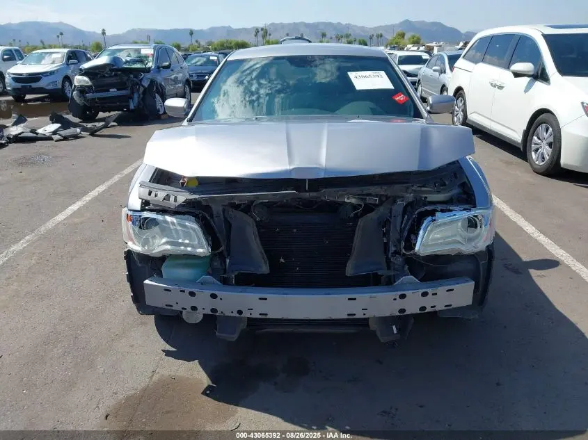 2013 CHRYSLER 300 MOTOWN