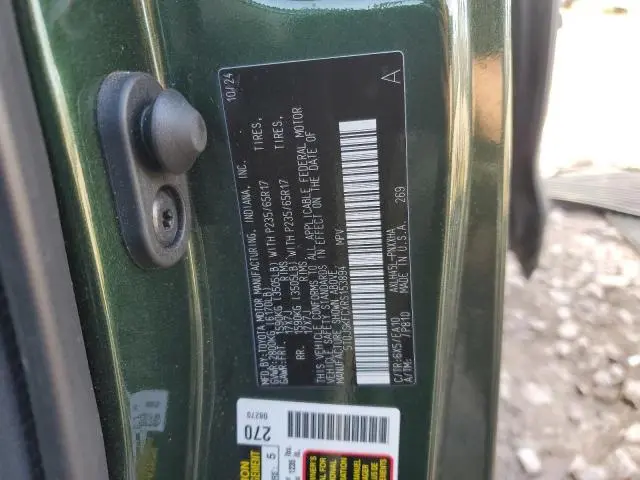 2024 TOYOTA SIENNA XLE  