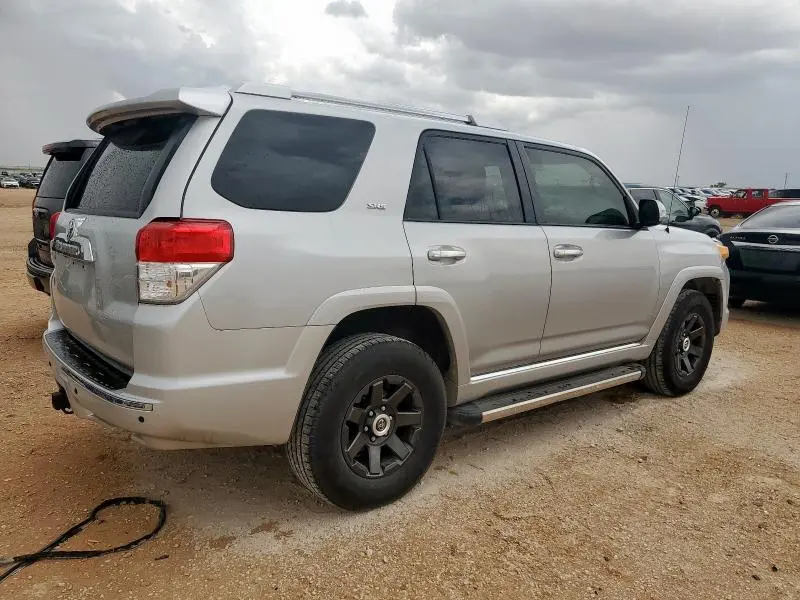 2013 TOYOTA 4RUNNER SR5  