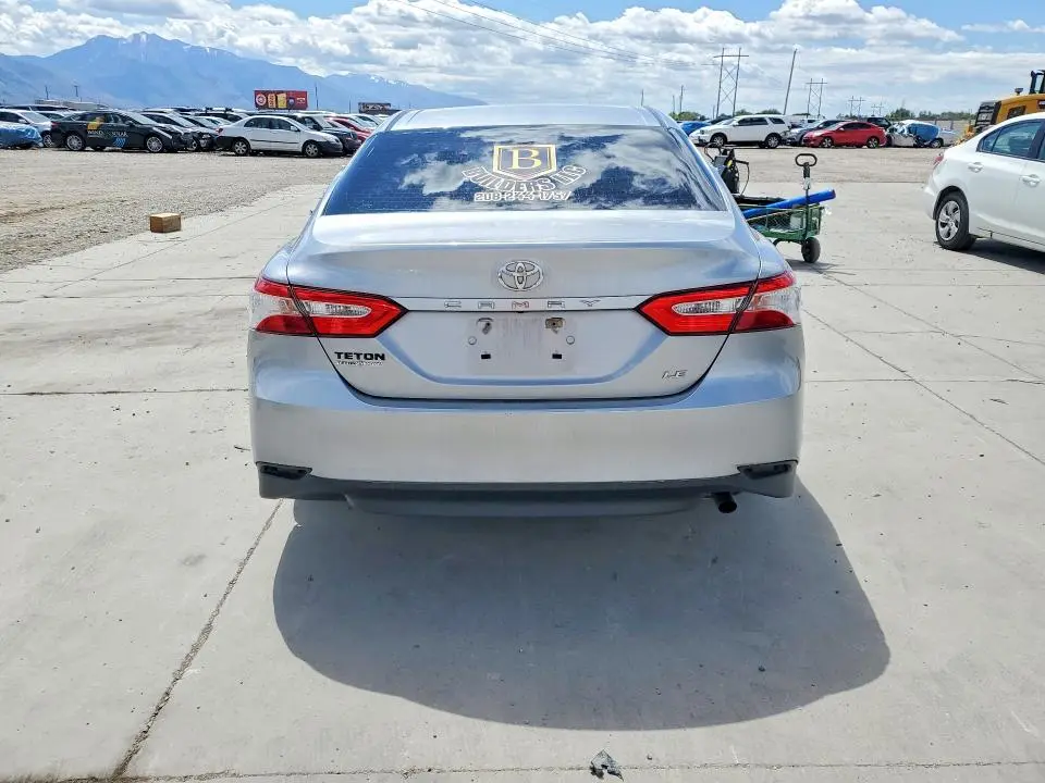 2018 TOYOTA CAMRY LE  