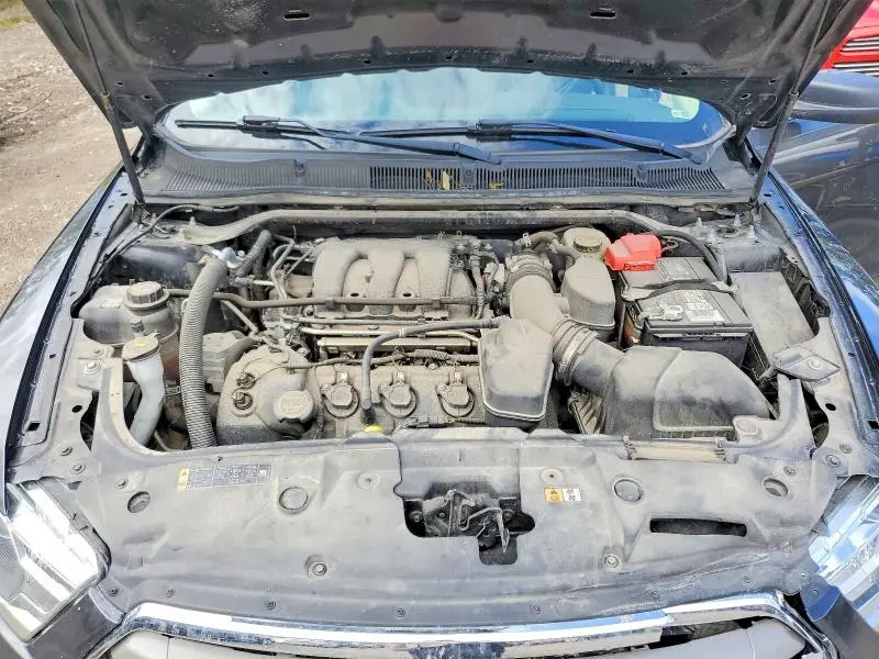 2018 FORD TAURUS SE  