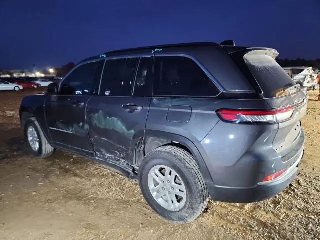 2024 JEEP GRAND CHEROKEE LAREDO  