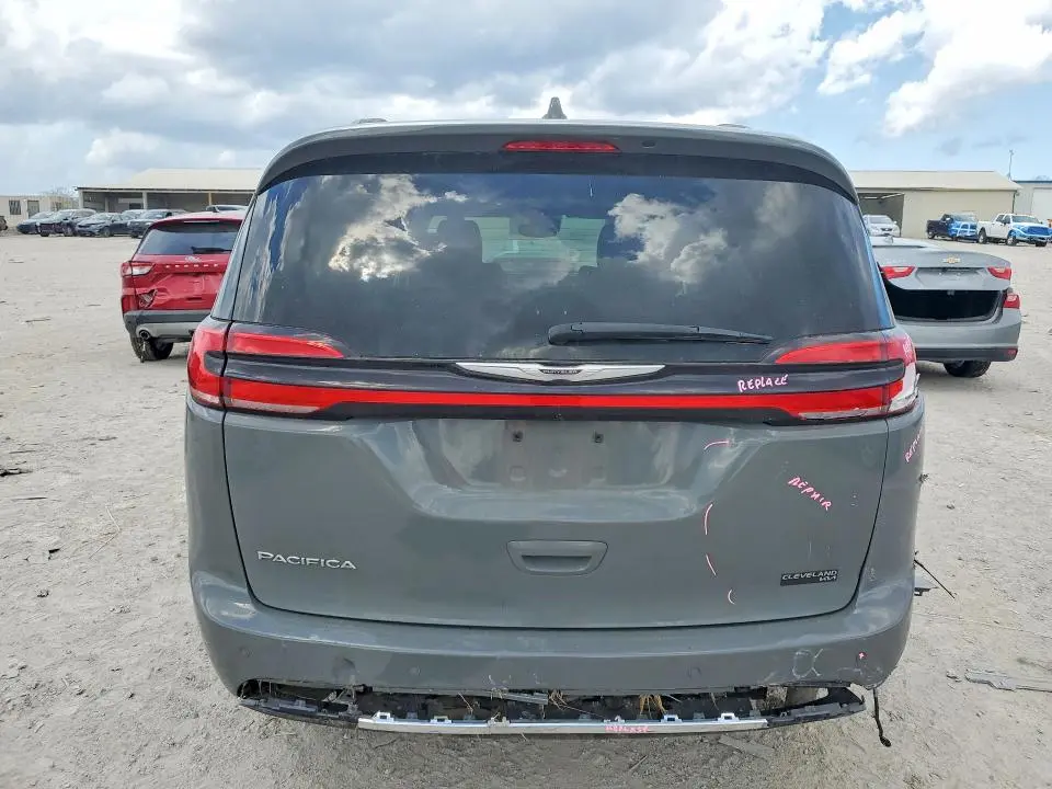 2022 CHRYSLER PACIFICA TOURING L  