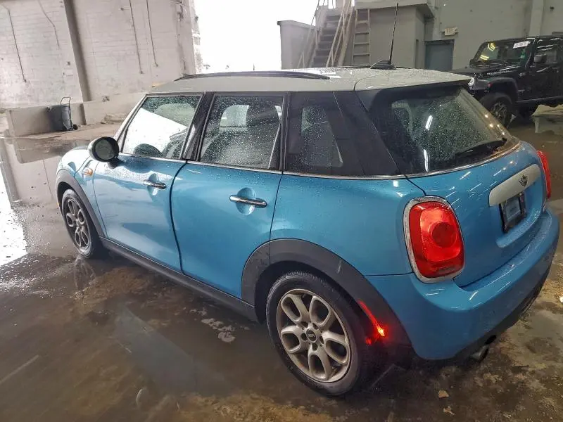 2015 MINI COOPER   
