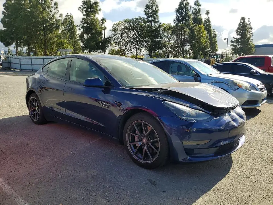 2021 TESLA MODEL 3   
