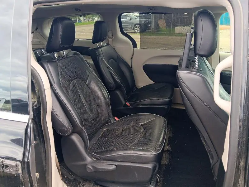 2019 CHRYSLER PACIFICA HYBRID LIMITED  