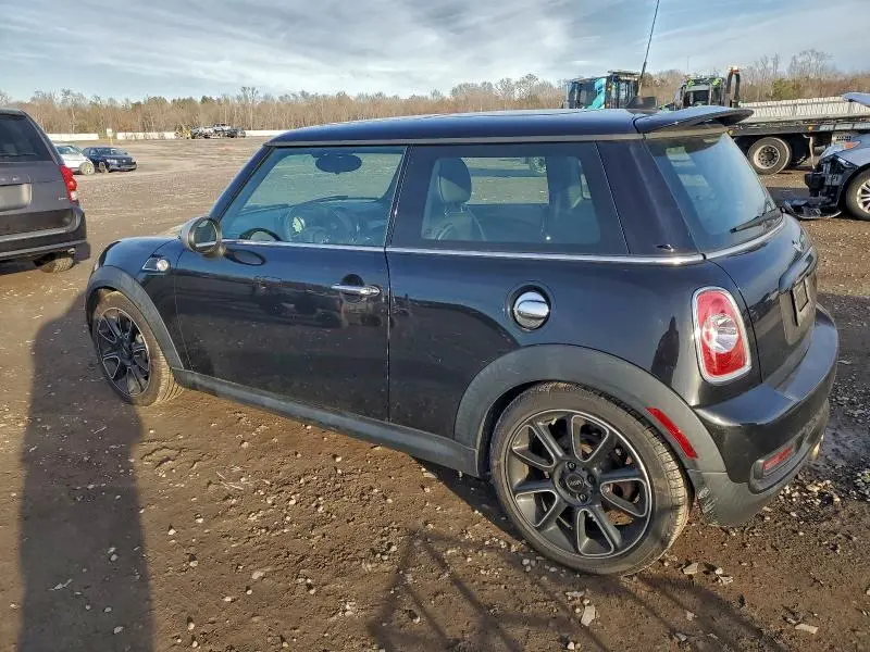 2013 MINI COOPER S  