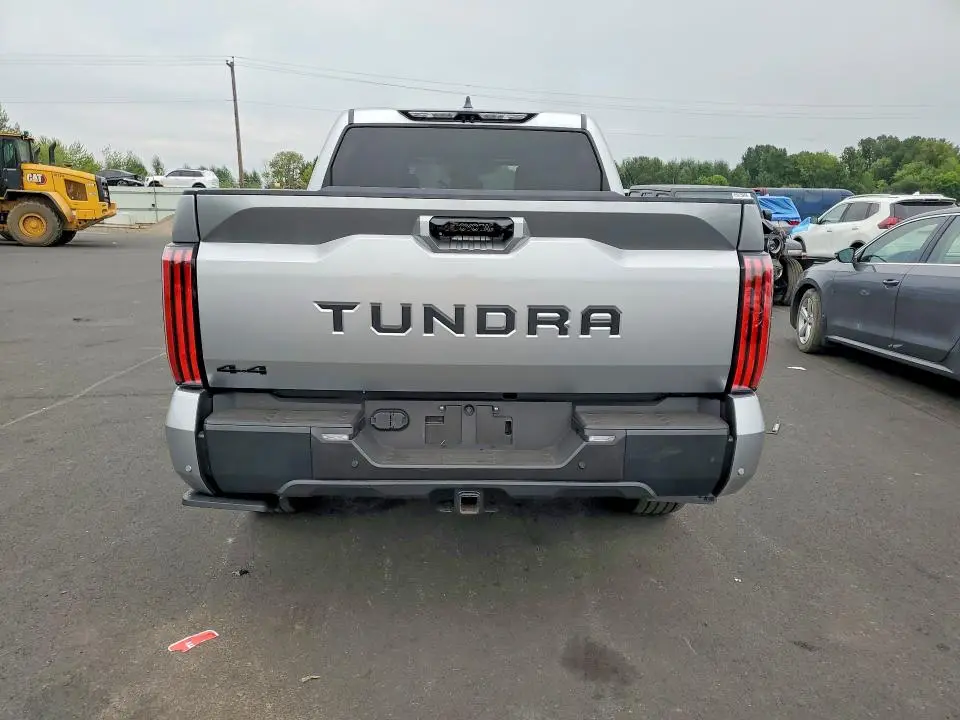 2025 TOYOTA TUNDRA LIMITED  