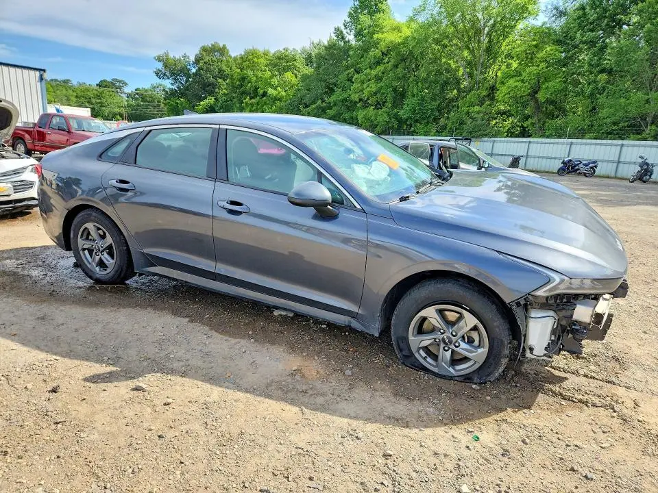 2022 KIA K5 LXS  