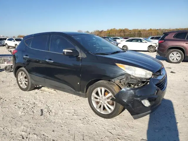 2010 HYUNDAI TUCSON GLS  