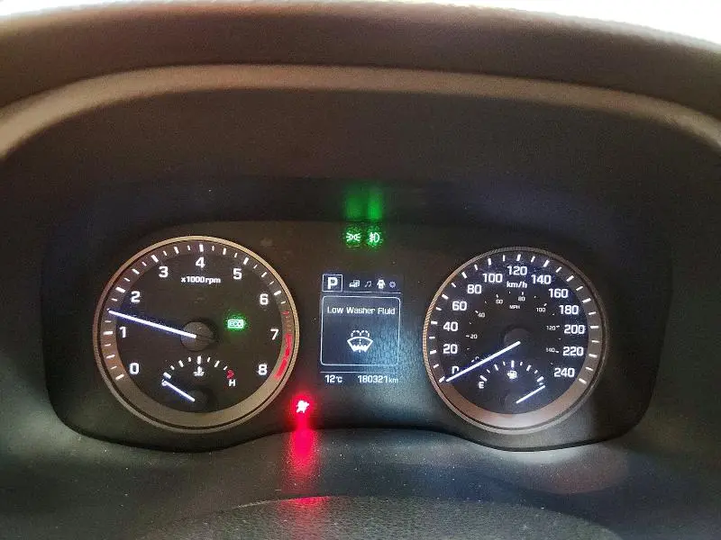 2017 HYUNDAI TUCSON SE  