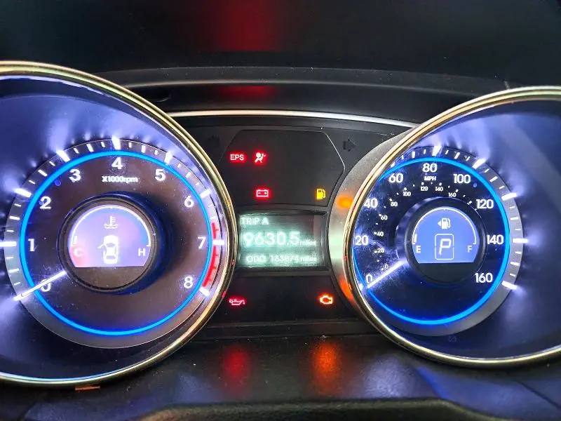 2013 HYUNDAI SONATA GLS  