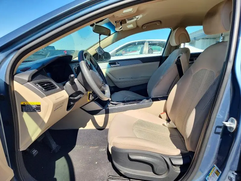 2017 HYUNDAI SONATA SE  