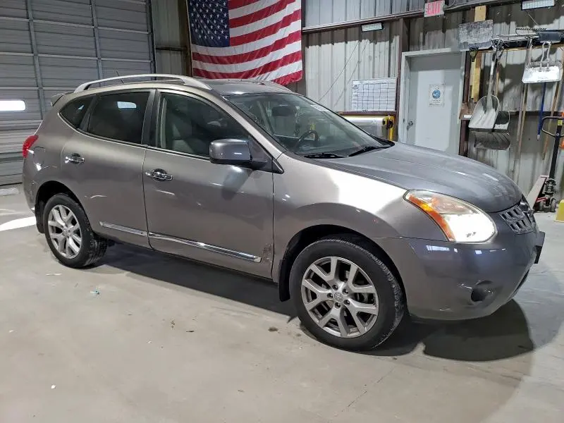 2011 NISSAN ROGUE S  