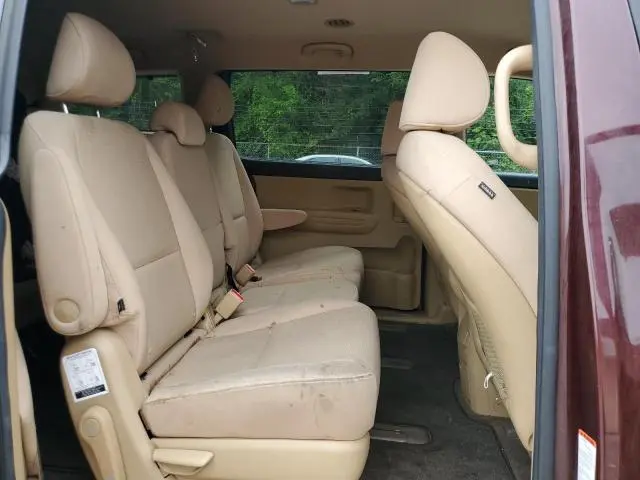 2016 KIA SEDONA LX  