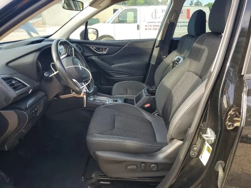 2022 SUBARU FORESTER PREMIUM  