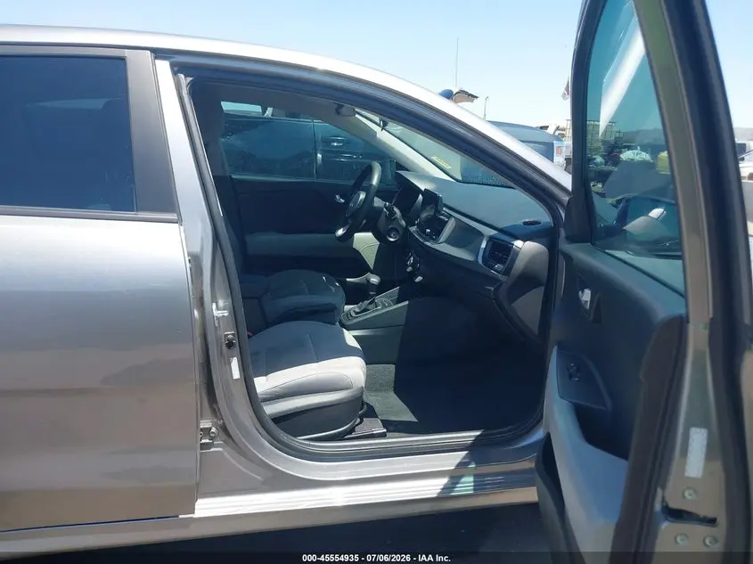 2023 KIA RIO S